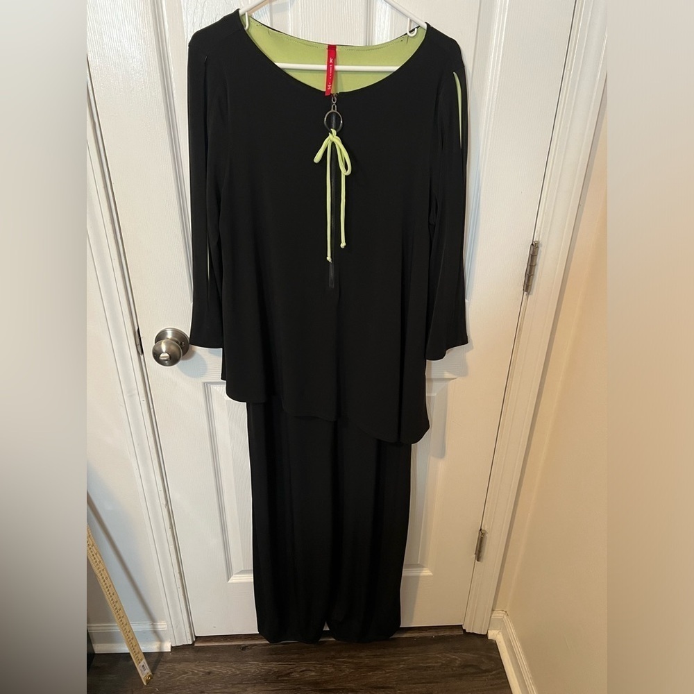 IC By Connie K Jumpsuit Black Lime Green Size Large. *see photos & description